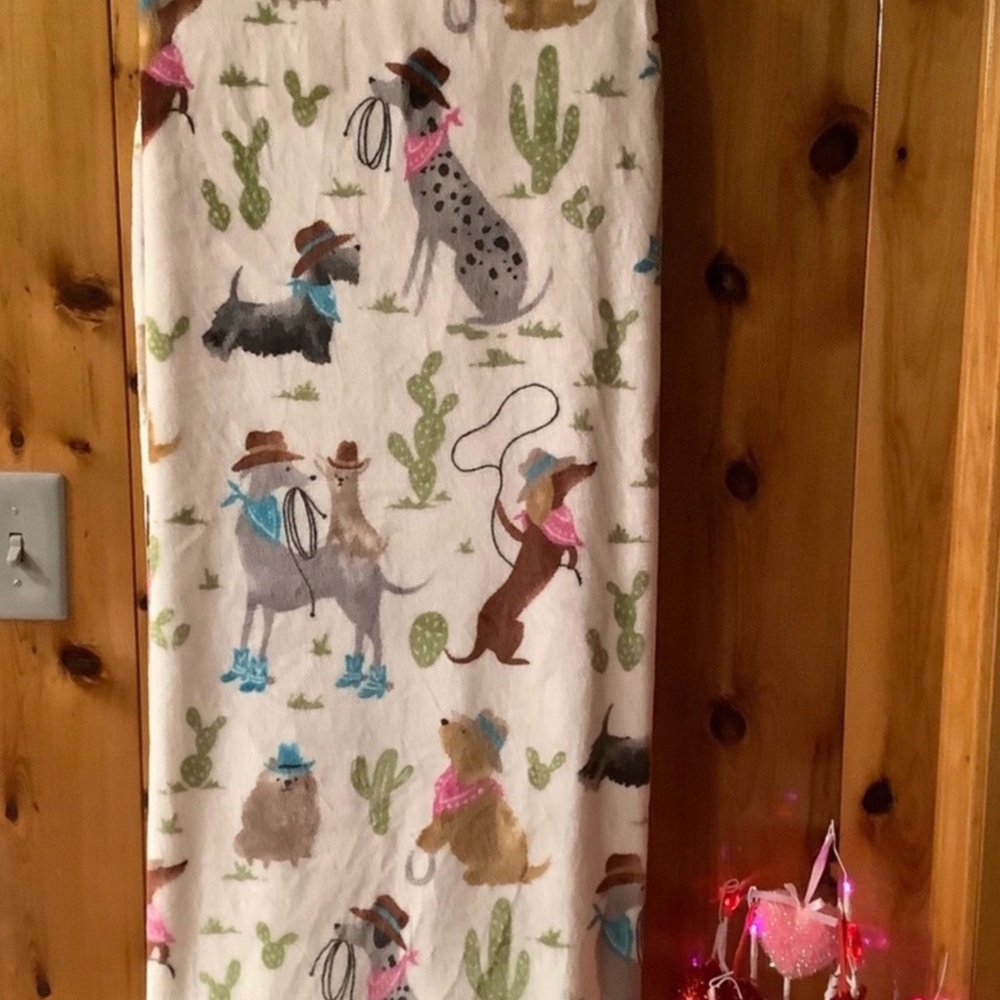 Humane Society Giddy Up Dogs Western Throw-60” x 70”